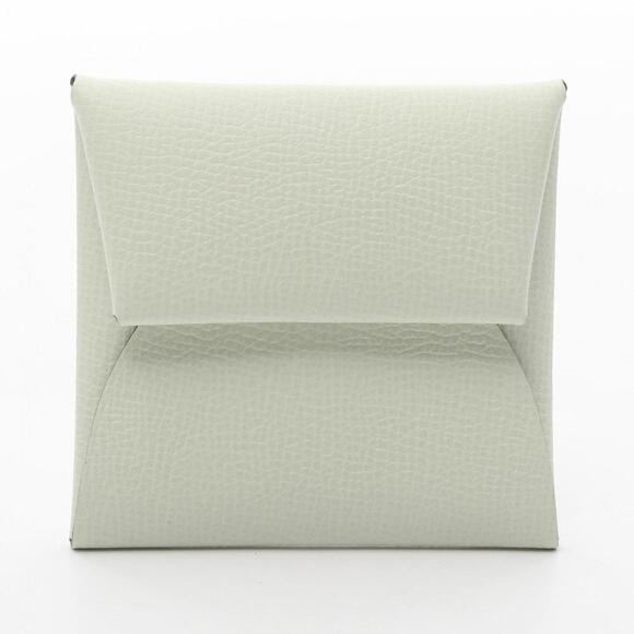 HERMES Green Leather Wallet - Picture 1 of 8